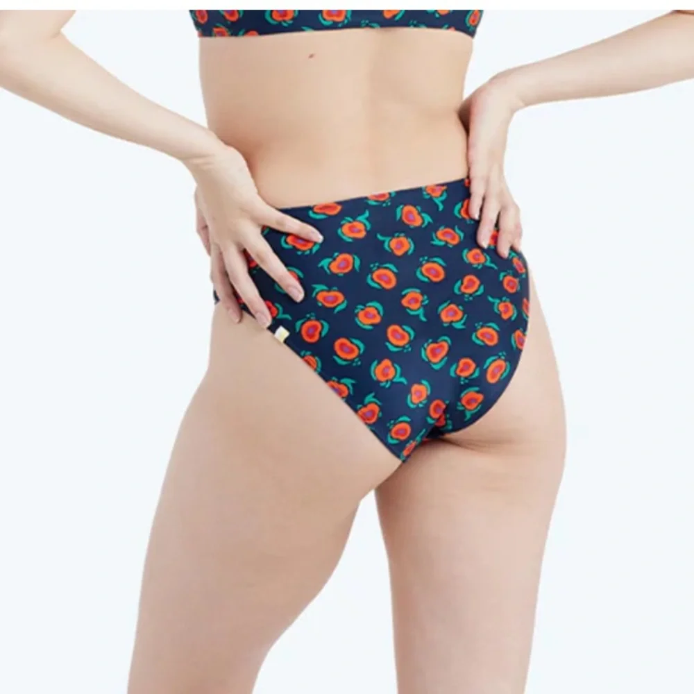 Summerslat The Tie Belt High Leg Mid Rise Bottom ‎ Poppies in Deep Sea